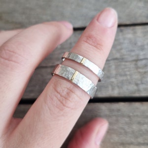 Wedding bands set, organic wedding rings set, 3mm & 5mm wide ring in hammered sterling silver with 18k gold, unisex band ring, wedding ring image 5