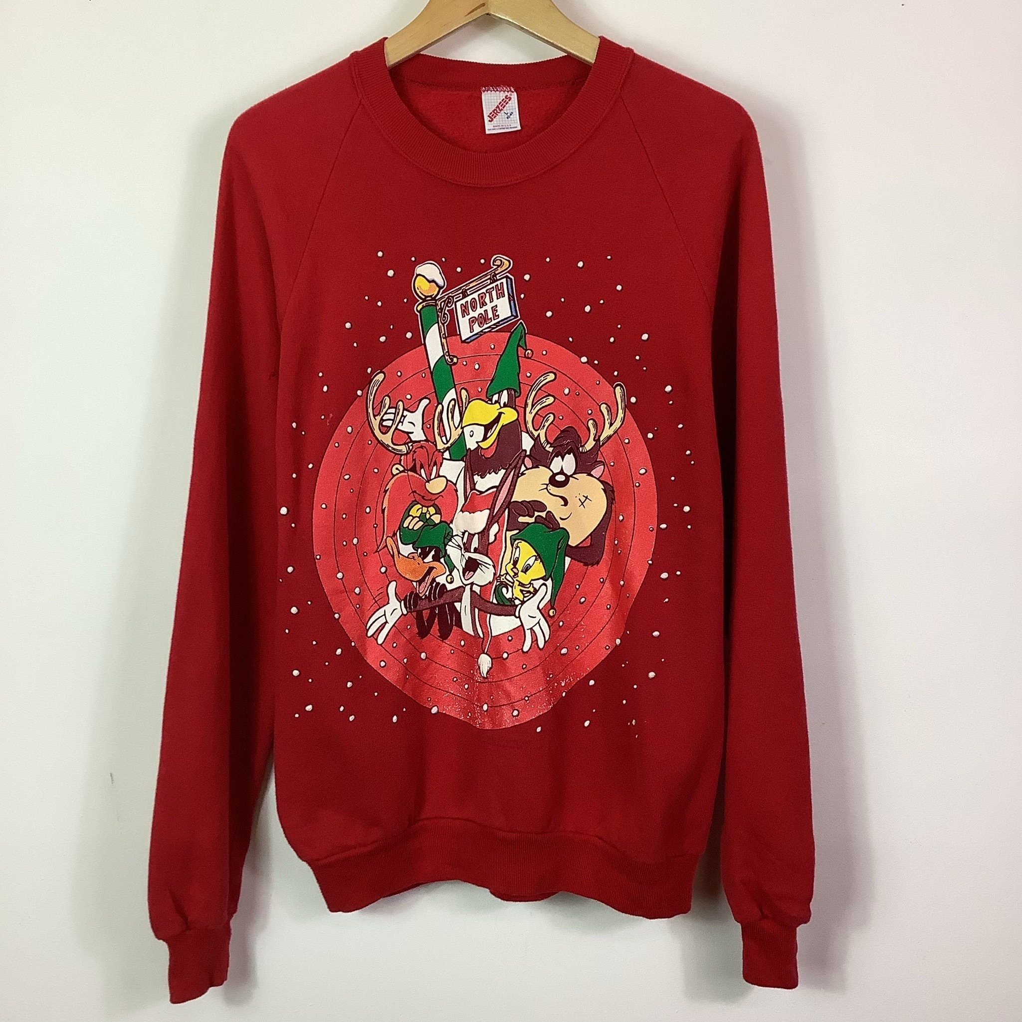 looney tunes christmas sweatshirt
