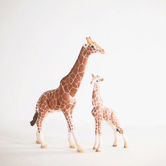 giraffe baby decorations nursery