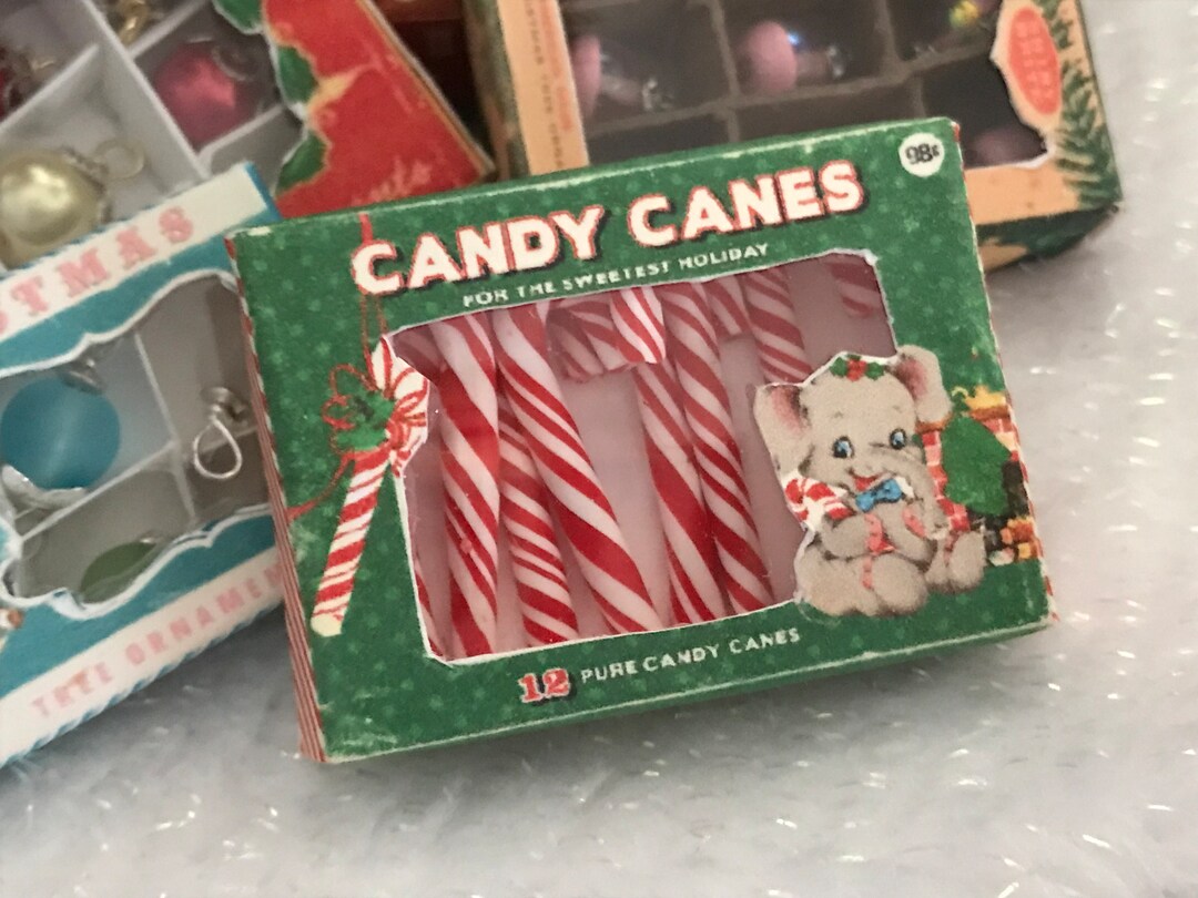 Miniature Candy Canes in Vintage Style Box 16 Scale for Fashion Dolls