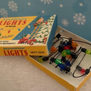 Miniature Christmas Light String Set, 1:6 Scale Doll Diorama
