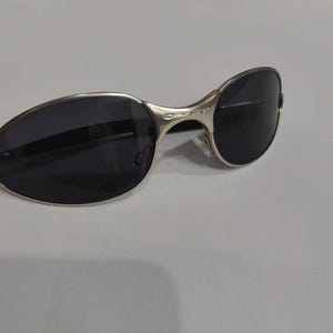 Oakley E Wire - Etsy