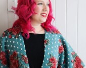 Poncho Elisabeth teal with roses and dots, felted kimono, teal wool wrap, wool kimono, cozy poncho