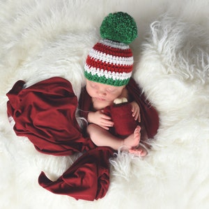 Baby Weihnachtsmütze Riesenbommel gestreifte Krankenhaus Mütze für Weihnachten nach Hause kommen Outfit Urlaub Foto Requisite Neugeborene Fotografie rot grün & weiß Bild 3