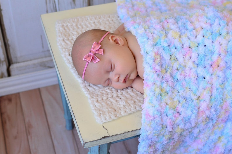 Baby girl blanket 14 colors white pastel chunky crochet knit newborn photo prop for photography soft fluffy winter wrap unique shower gift image 1