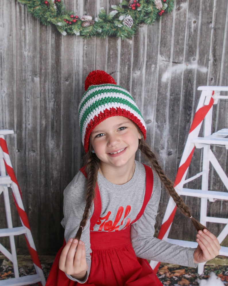 Baby Weihnachtsmütze Riesenbommel gestreifte Krankenhaus Mütze für Weihnachten nach Hause kommen Outfit Urlaub Foto Requisite Neugeborene Fotografie rot grün & weiß Bild 6