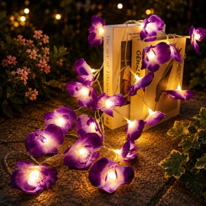 蘭の花のストリングライト、花柄のフェアリーライト、ガーデンパティオ装飾、温白色LED、屋外ウェディングライト、パーティー照明