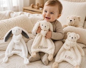 Personalisiertes Kuscheltier in Hasenform mit Namen, Baby-Schmusedecke, individuelles Hasen-Plüschtier, Geschenk zur Geburt
