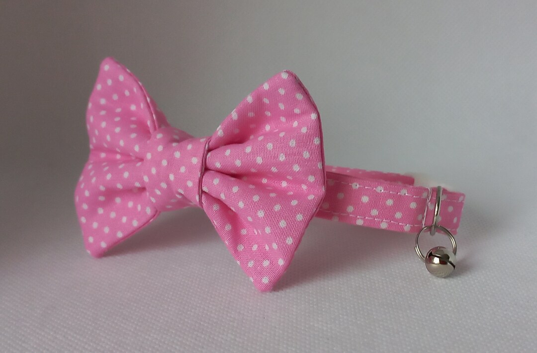 Bow Tie Cat Collar Set '' Polka Dot Pink'' Tiny Polka Dot Cat Collar