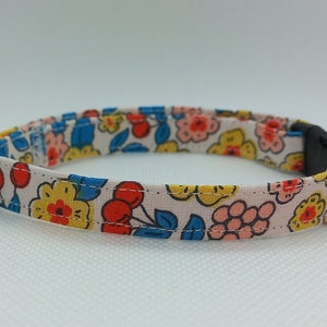 Cat Collar- &#39;&#39;Cherry, Grape, Flower&#39;&#39;- Yellow, Pink Floral Cat Collar/ Summer Fruits/ Breakaway Safety Collar/ Kitten, Cat, Small Dog Sizes
