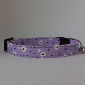 Breakaway Cat Collar-&#39;&#39;Flower- Purple&#39;&#39;- Wildflower Cat Collar/ Spring Flower, Pet Collar/ Tiny Floral Cat Collar/ Kitten, Cat, Small Dog