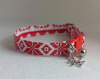 Cat Collar-''Nordic''- Snowflake Cat Collar/ Winter Cat Collar/ Pet Accessory/ Breakaway Safety Adjustable/ Kitten, Cat, Small Dog Sizes