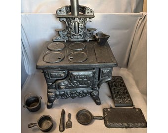 Vintage Crescent Cast Iron Miniature Stove Salesman Sample with Accessories