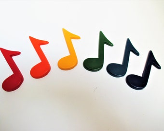 Music note crayons, party favors, goody bags, recycled crayons