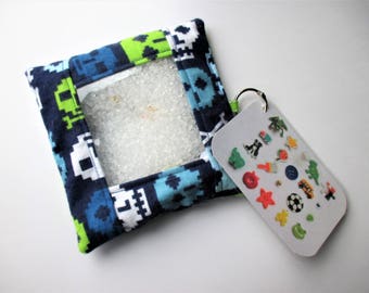 Skull and cross bone busy bag, sensory toy,  quiet toy, calming toy