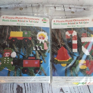 2 Sets Of 4 Plastic Point Christmas Ornaments Plastic Canvas Pre-Cut