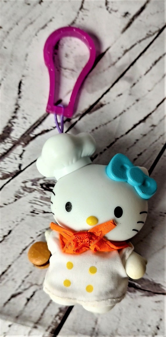 Vtg Hello Kitty Sanrio Backpack Clip 2000 Key Chai