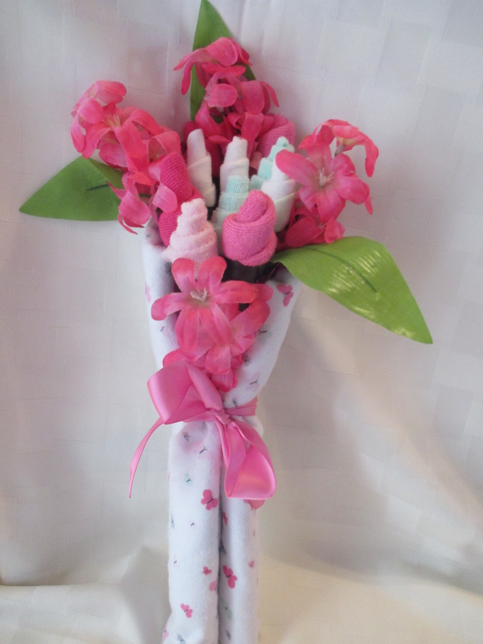 Baby sock rose Bouquet baby shower gift mother to be baby Etsy