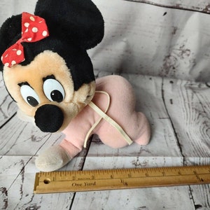 Vintage Pink Baby Minnie Mouse Crawling Plush Stuffed Animal With Bib READ image 9