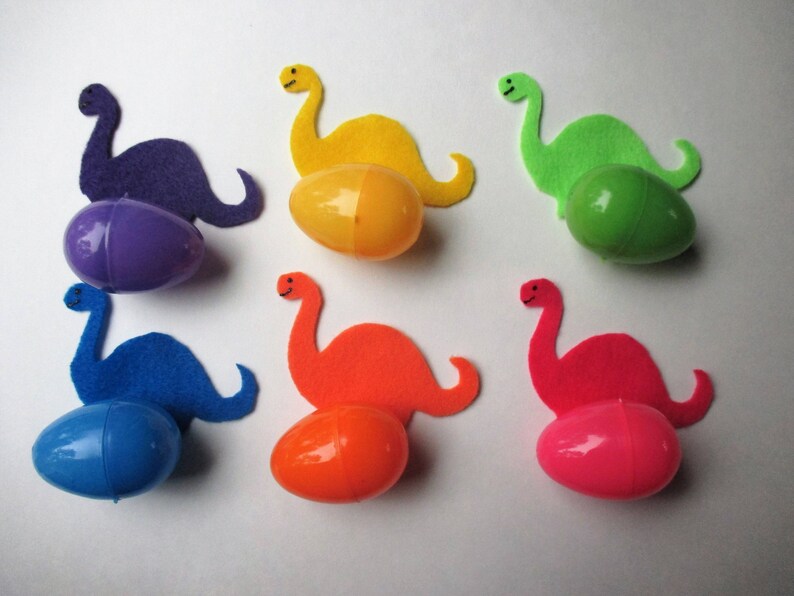 dinosaur sorting activity