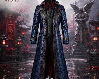 Peut inclure: Un long trench-coat bleu avec un motif texturé en peau de serpent, des revers noirs et un liseré rouge. En dessous, un gilet gris foncé, une chemise bordeaux, une cravate noire et un pantalon noir. Le texte MATRIX COSPLAY est en haut à gauche.