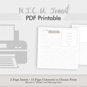 Puede incluir: Un inserto imprimible para un diario o planificador de NICU. El inserto tiene dos p&aacute;ginas y presenta un fondo punteado con l&iacute;neas para escribir. El texto "Your Day" y "NICU Info" est&aacute; en la parte superior de la p&aacute;gina. El inserto se muestra en color rubor y en tama&ntilde;o de p&aacute;gina 8x8.