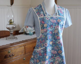 Blue Floral Calico Vintage Style Apron -Ready to Ship
