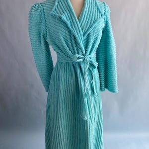 Vintage Medium 1940s 1950s Chenille Striped Dressing Gown Robe One Size