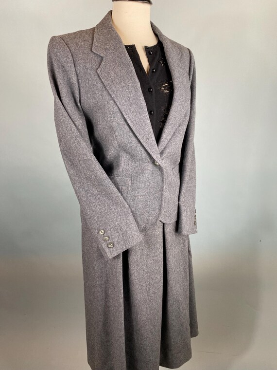 Vintage Pendleton Gray Fully Lined Pleated Wool S… - image 3