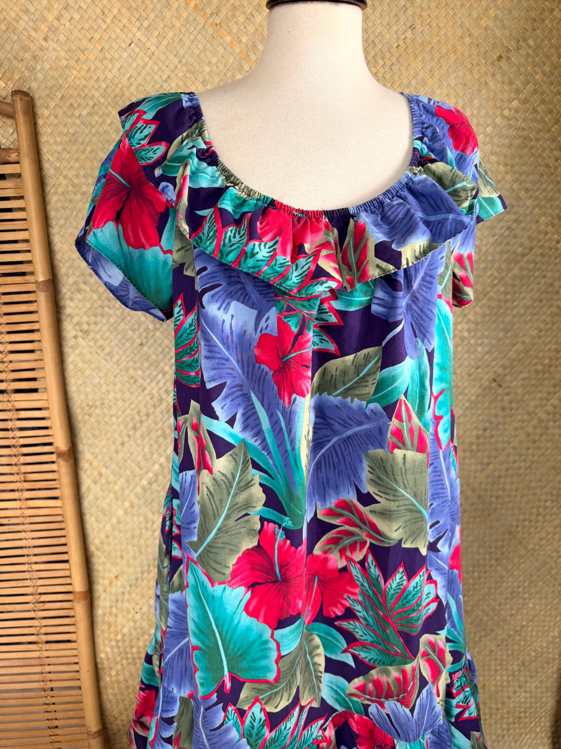 Hawaiian muumuus - Etsy 日本