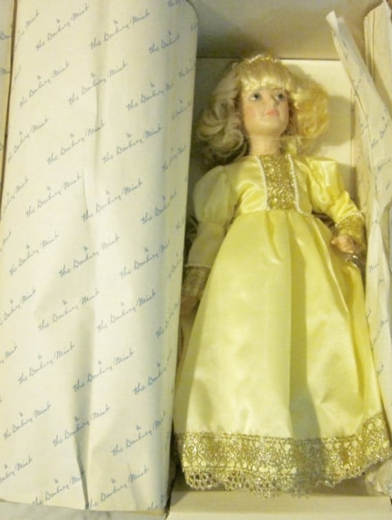 danbury mint cinderella doll