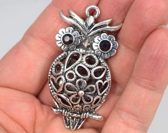English Pewter ab Handmade in Great Britain Tawny Owl Bird Scarf Ring