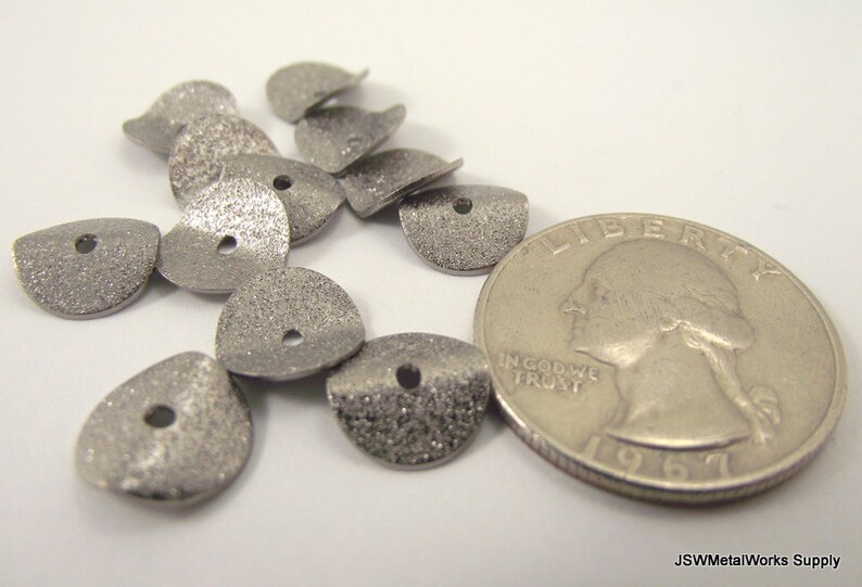 Wavy Gunmetal Thin Accent Spacer Rondelle Beads Textured Wavy Rondelle Spacer Beads 10 x 2.5mm 30 Pieces