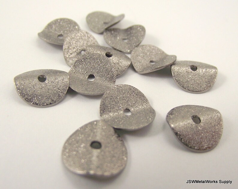Wavy Gunmetal Thin Accent Spacer Rondelle Beads Textured Wavy Rondelle Spacer Beads 10 x 2.5mm 30 Pieces