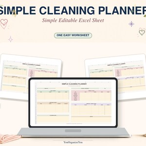 Op de afbeelding: Een digitale schoonmaakplanner weergegeven op een laptopscherm en twee tabletschermen. Het werkblad bevat secties voor dagelijkse taken, weekplannen en maandelijkse klusjes met pastelkleurige koppen. De tekst luidt Simple Cleaning Planner.