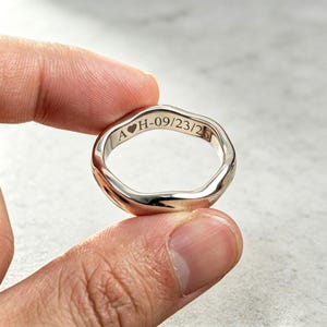 Personalized Mobius Ring, Custom Engraved Stainless Steel Silver Band, Minimalist Promise Ring for Couple, Anniversary Gift for Him Her