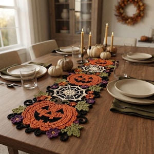 Modèle PDF de chemin de table d'Halloween au crochet, décoration d'automne citrouille et toile d'araignée