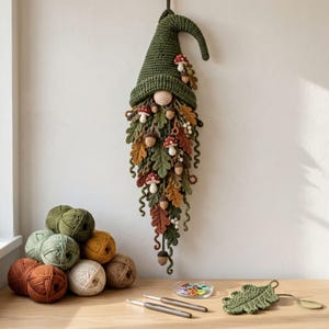Gnome Wall Hanging Crochet Pattern PDF, Woodland Leaf Beard with Mushrooms & Acorns