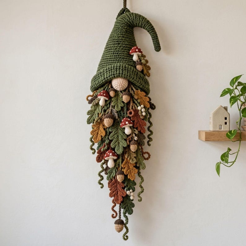 Gnome Wall Hanging Crochet Pattern PDF, Woodland Leaf Beard with Mushrooms & Acorns