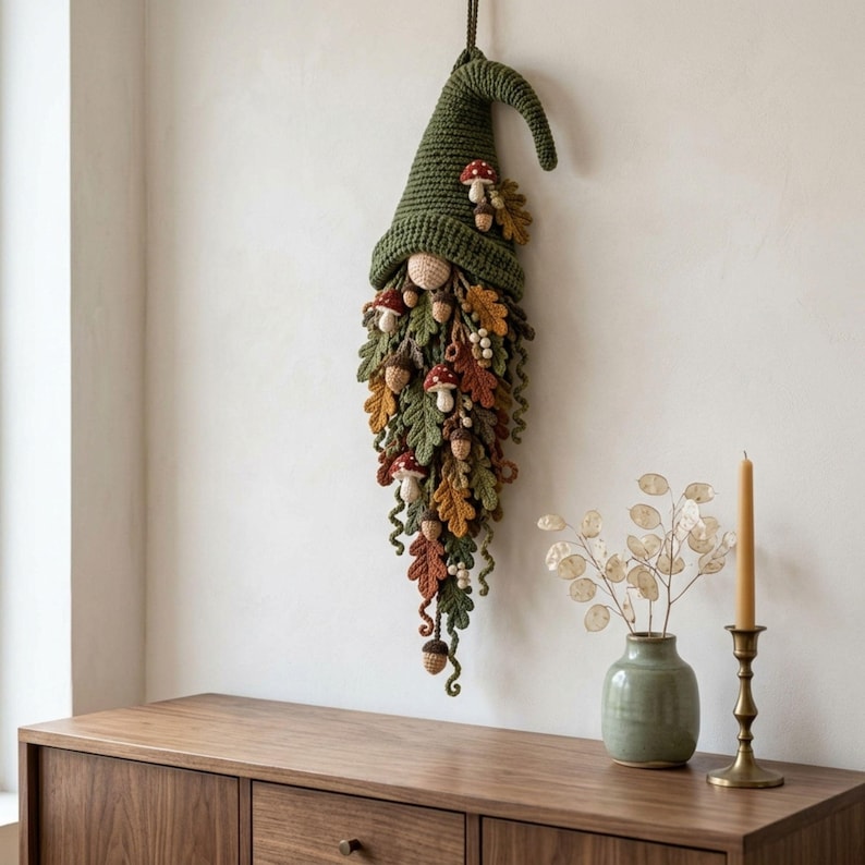 Gnome Wall Hanging Crochet Pattern PDF, Woodland Leaf Beard with Mushrooms & Acorns