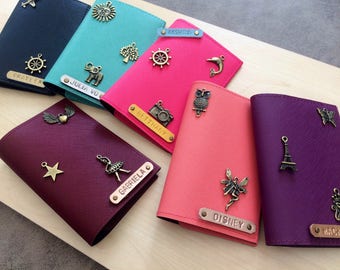 Passport covers, personalize passport cover, Passport holders, Personalized passport holder, Bridesmaid gift, wedding gift, Gift for him