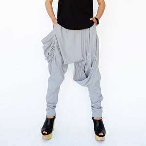 NO.193 Women&#39;s Draped Front Harem Pants, Trendy Drop Crotch Trousers, Casual Pull-On Pants in Gray