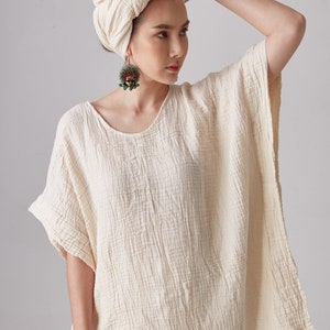 NO.246 Women's Minimalist Loose Kaftan Top, Short Sleeve Loungewear Caftan Natural Fiber Flexible in Cream