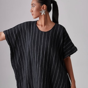 NO.246 Women's Striped Kaftan Top, Minimalist Loose Caftan, Short Sleeve Loungewear Kaftan, Boxy Top in Black