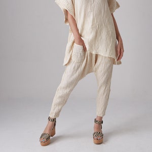 NO.162 Women&#39;s Patch Pocket Harem Pants, Boho Drop Crotch Trousers, Casual Yoga Cotton Pants, Natural Fiber Flexible Cotton Pants in Cream