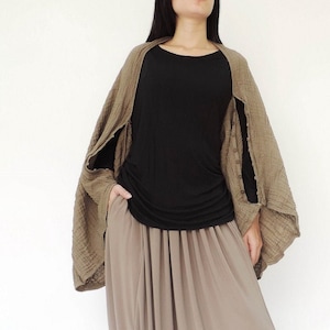 NO.141 Women&#39;s Scarves, Shawl With Buttons, Convertible Scarf, Natural Fiber Flexible Cotton Shawl in Brown