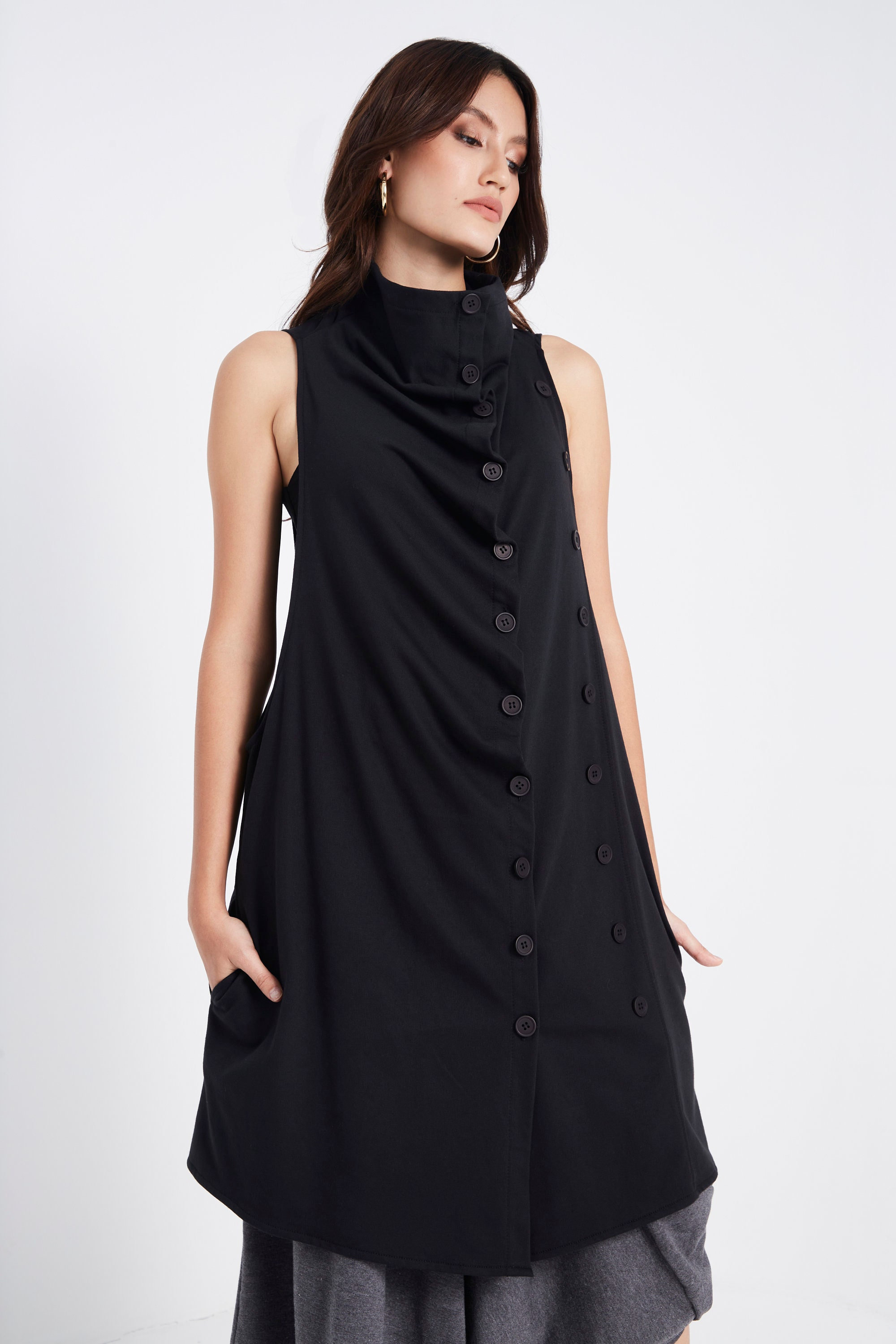 トップス NOT CONVENTIONAL asymmetry gilet NO.67 Women's Front Effect Long Vest, Sleeveless Asymmetric