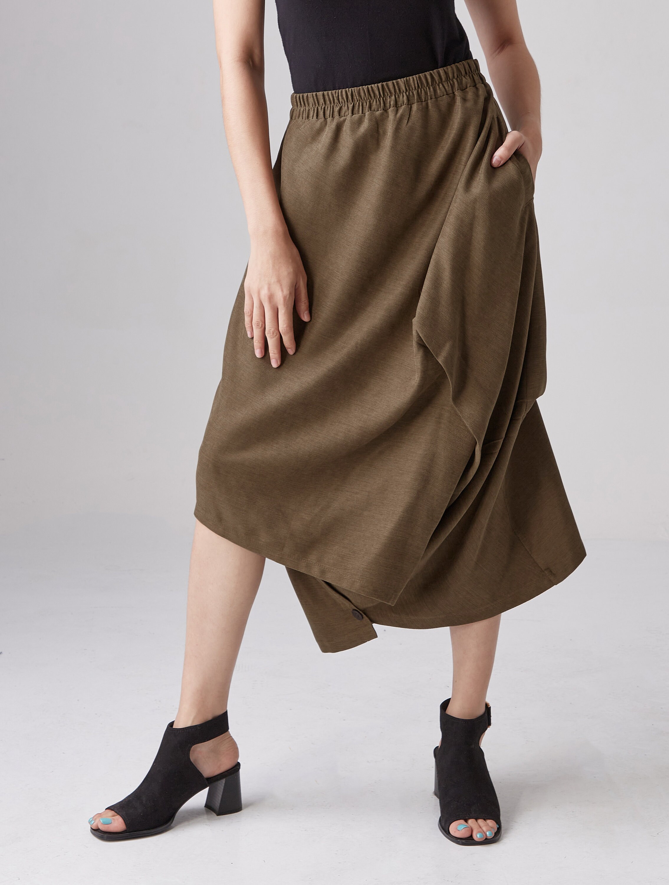 ナゴンスタンス　23SS asymmetry drawstring skirt ナゴンスタンス 23SS asymmetry drawstring skirt - メルカリ