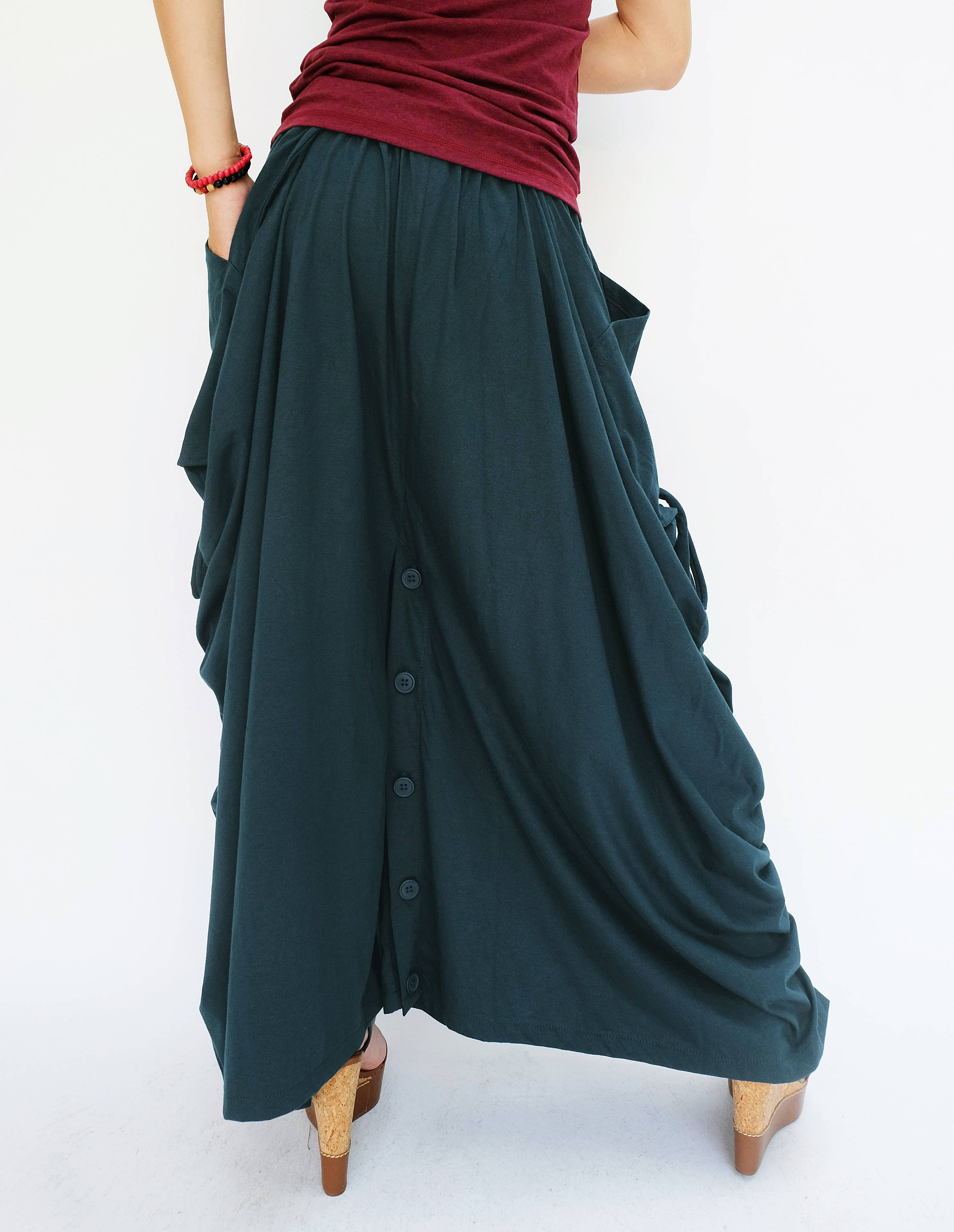【THE MOZZ】Newt Pleated Skirt Pants JETT PLEATED SKIRT OVER PANTS IN BLACK