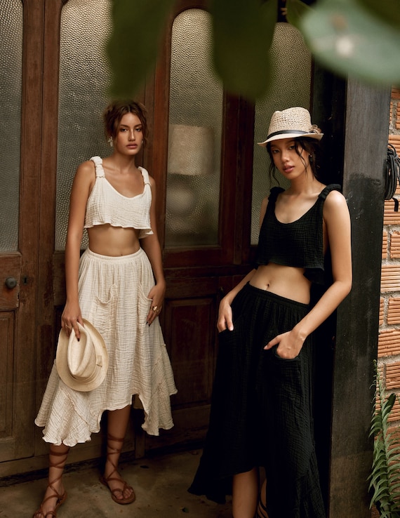 NEW---NO.312 Women's Crop Top and Skirt Two Piece Set